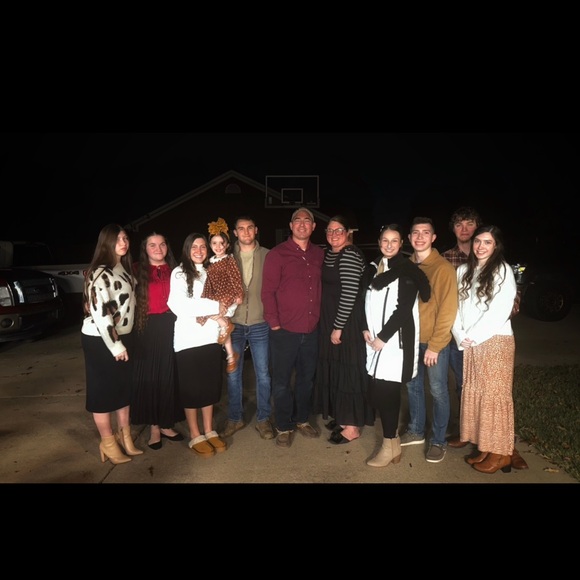 Meet your Posher, Stefanie - Picture 7 of 7